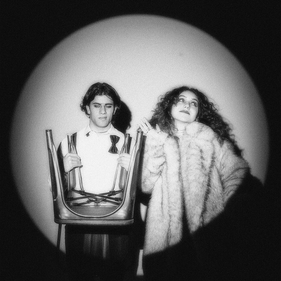 Cabaret, spotlight chair